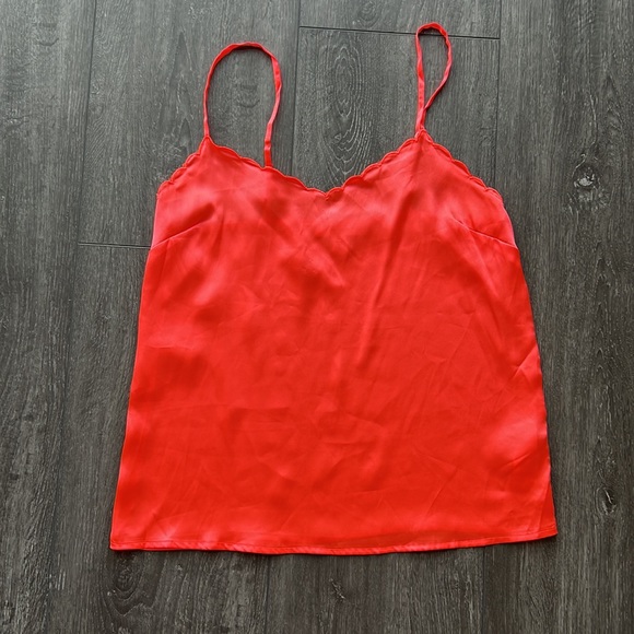TOP SHOP Neon Coral Scallop Edge Tank - Picture 2 of 4